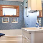 4 Bedroom In 度假居 Hervik