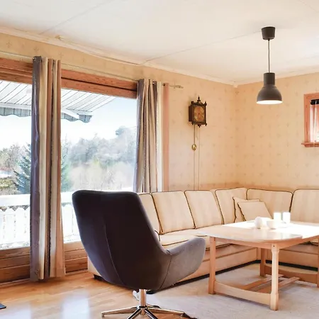 Holiday home Awesome Home In Hervik With House Sea View Hervik