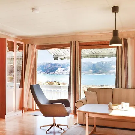 4 Bedroom Gorgeous In Feriehus